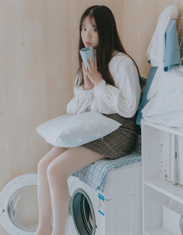  免费人成在线观看网站品善网|久久精品国产一区二区三区不卡|国产在线精品一区二区在线观看|91拍真实国产伦偷精品