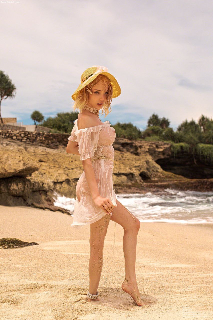 久久性感操超碰_久久久综合精品三区无码_久久久久亚洲精品码网址_欧美一级特黄大片在线观看